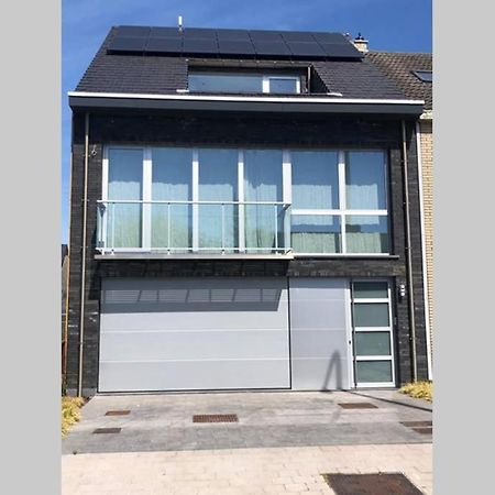 Nieuwbouw Appartement Op 450 Meter Van Het Strand. Bredene Exterior foto