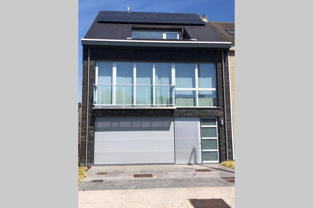 Nieuwbouw Appartement Op 450 Meter Van Het Strand. Bredene Exterior foto